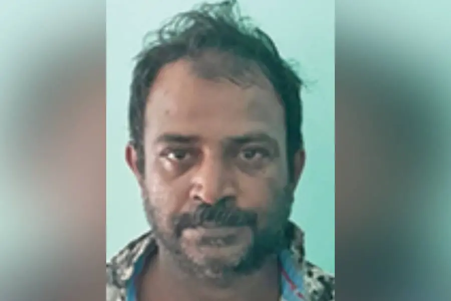 പെണ്കുട്ടികളെ ലൈംഗികമായി പീഡിപ്പിച്ചെന്ന് പരാതി; പഴയങ്ങാടിയില് പഴം വില്പ്പനക്കാരന് പിടിയില്