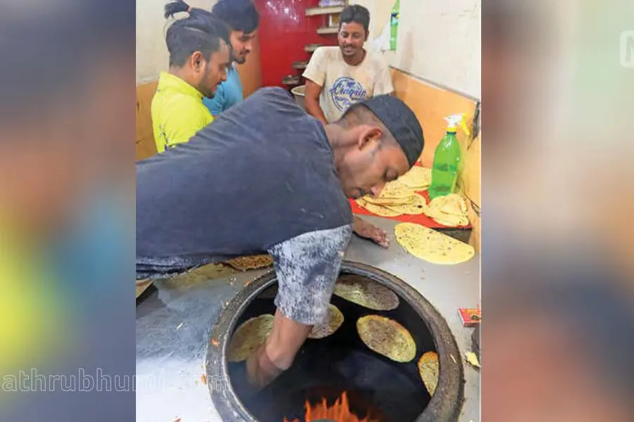 ഇഫ്താറിന് രുചിയൊരുക്കാന് ഡല്ഹിയുടെ സ്വന്തം പേര്ഷ്യന് ഷാഹി ഷര്മല്