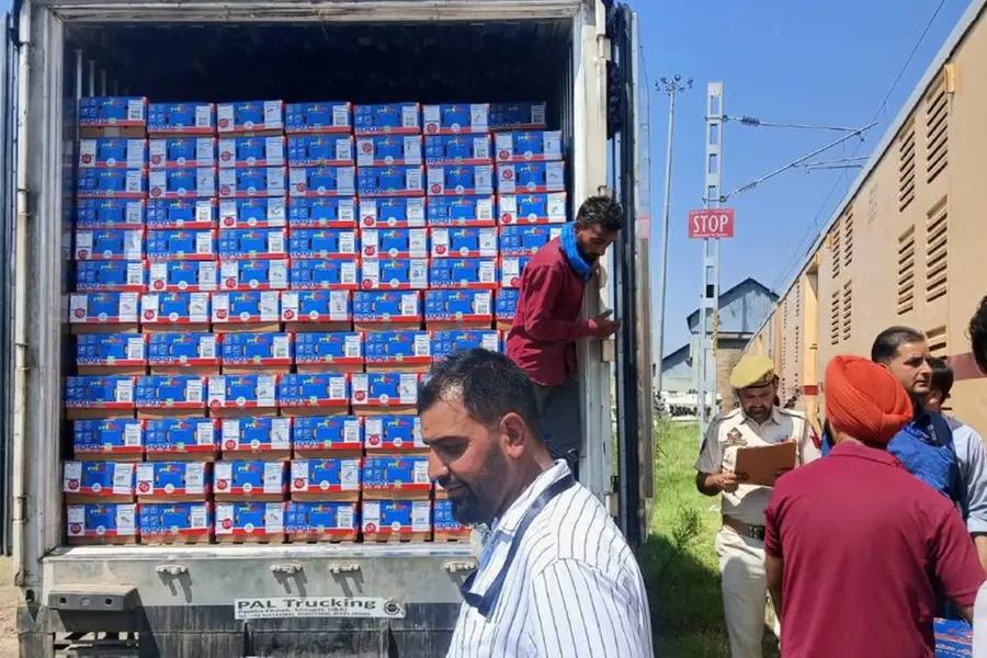 Kashmiri apples get dedicated rail route to national markets