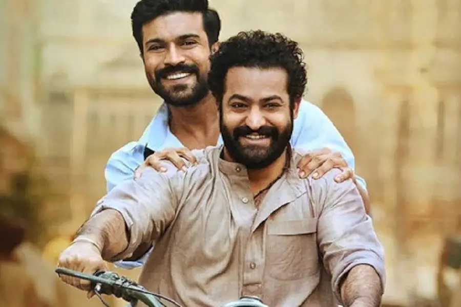 കോവിഡ് വ്യാപനം: രാജമൗലി ചിത്രം ആർആർആർ റിലീസ് മാറ്റി