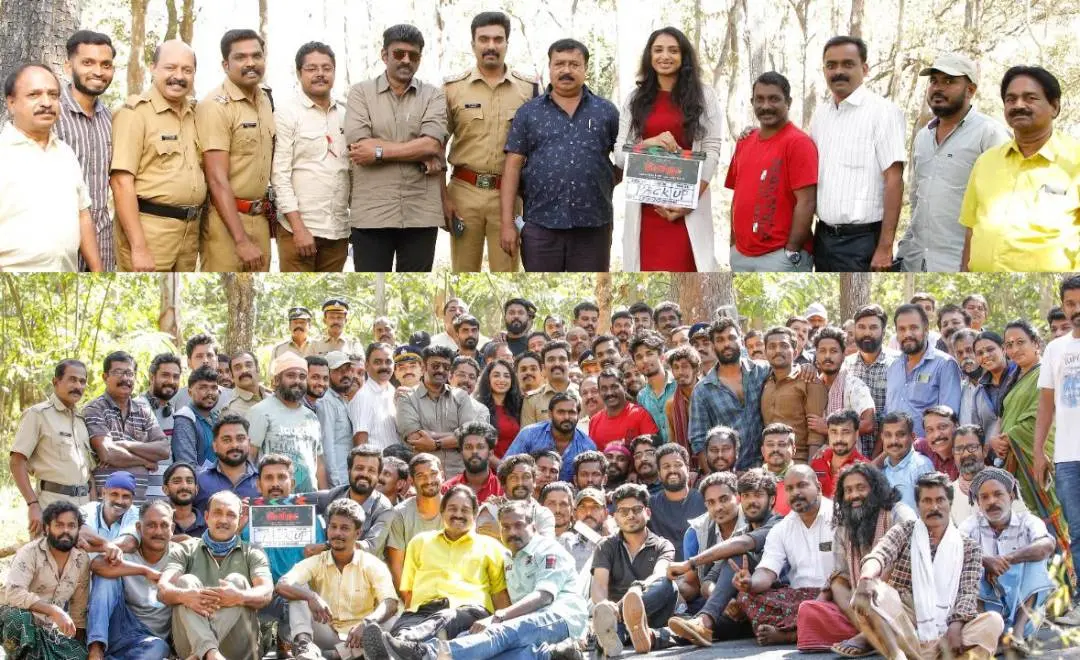 അസ്ത്രയുടെ ലൊക്കേഷനില് നിന്നും