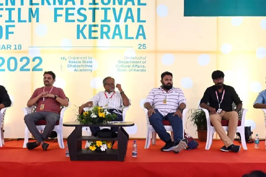 ആവിഷ്ക്കാര സ്വാതന്ത്ര്യത്തെ അപകടപ്പെടുത്തുന്നതാണ് സെൻസർഷിപ്പെന്ന് അമിതാഭ് ചാറ്റർജി