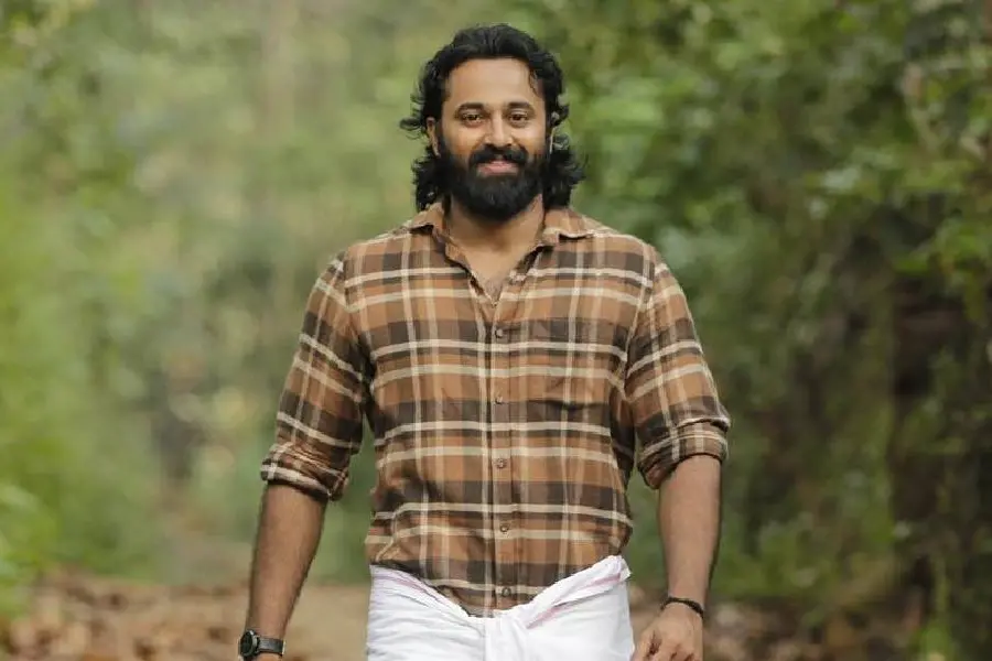 ഉണ്ണി മുകുന്ദന്റെ 'മേപ്പടിയാൻ' ജനുവരി 14ന്; റോഡ് ഷോയ്ക്ക് തുടക്കം
