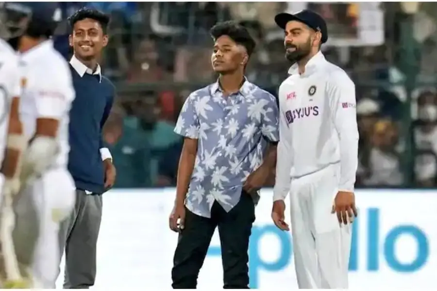 ഗ്രൗണ്ടിലിറങ്ങി കോലിക്കൊപ്പം സെല്‍ഫി; നാല്‌ ആരാധകരും അറസ്റ്റില്‍