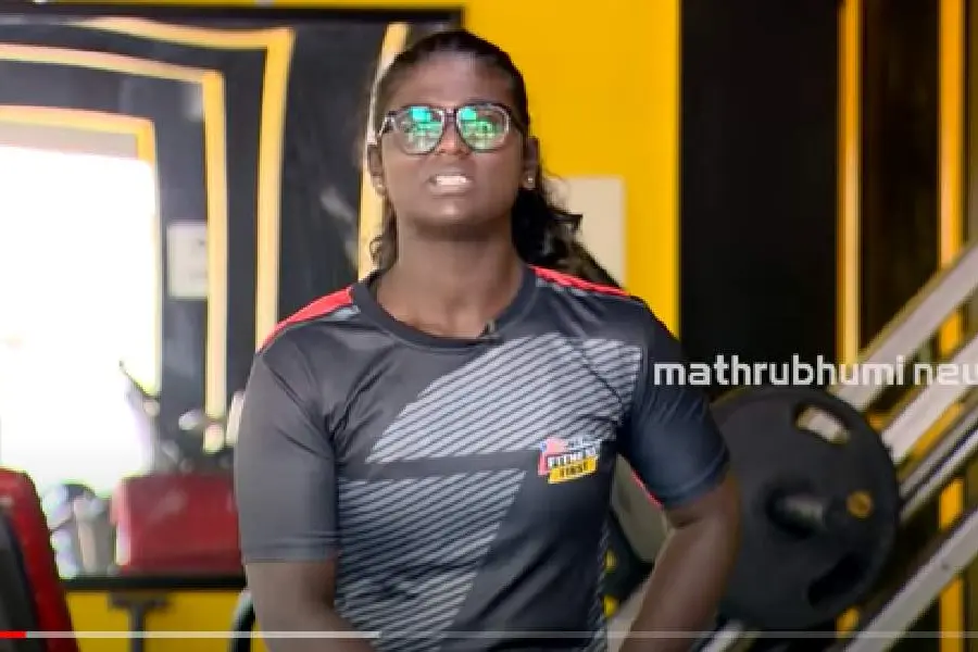 ഈ മസില് ഞാന് ഉണ്ടാക്കിയത്-കാജല് പറയുന്നു