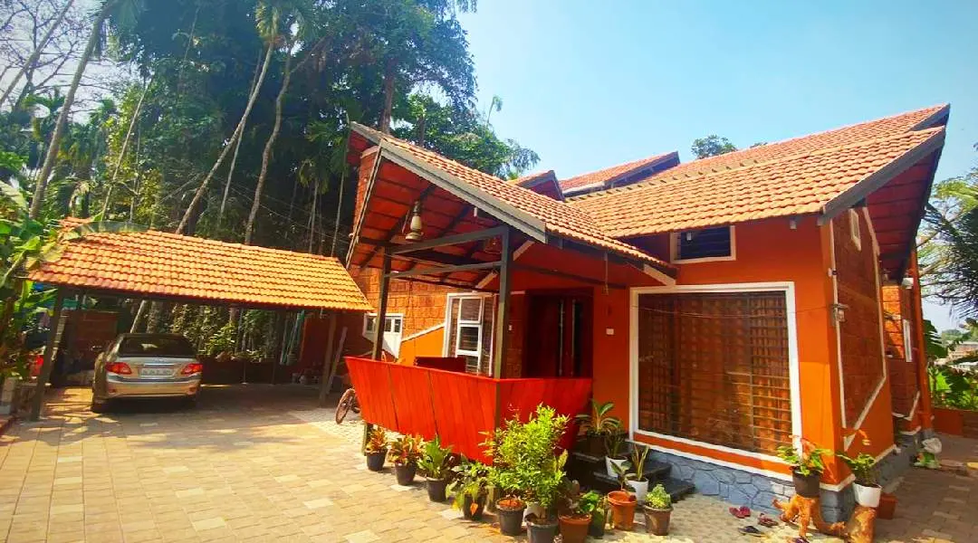 മലപ്പുറം കുണ്ടൂരുള്ള ഷബീറിന്റെ വീട്