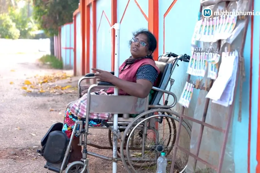 അശ്വതിയുടെ ദുരിതജീവിതത്തിന് അറുതിയായി; തുണയായത് മാതൃഭൂമിഡോട്ട്കോം വാര്ത്ത