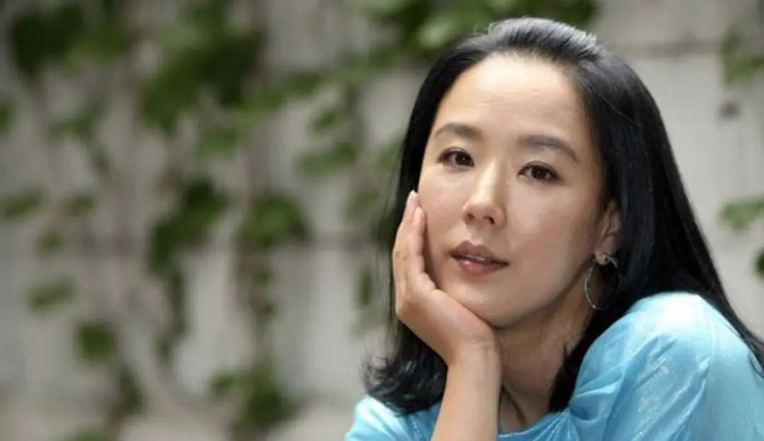 Kang Soo-Yeon