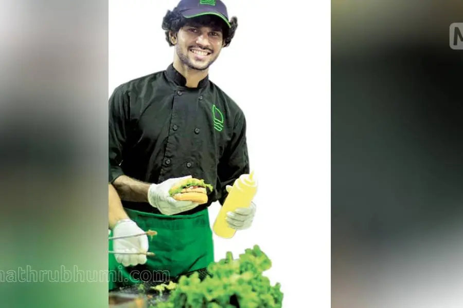 പ്ലാസ്റ്റിക്കിന് വിട, ലാഭിക്കുന്നത് ലിറ്റര് കണക്കിന് വെള്ളം; ബര്ഗര് ചലഞ്ചുമായി 'ബിയോണ്ഡ് ബര്ഗ്'