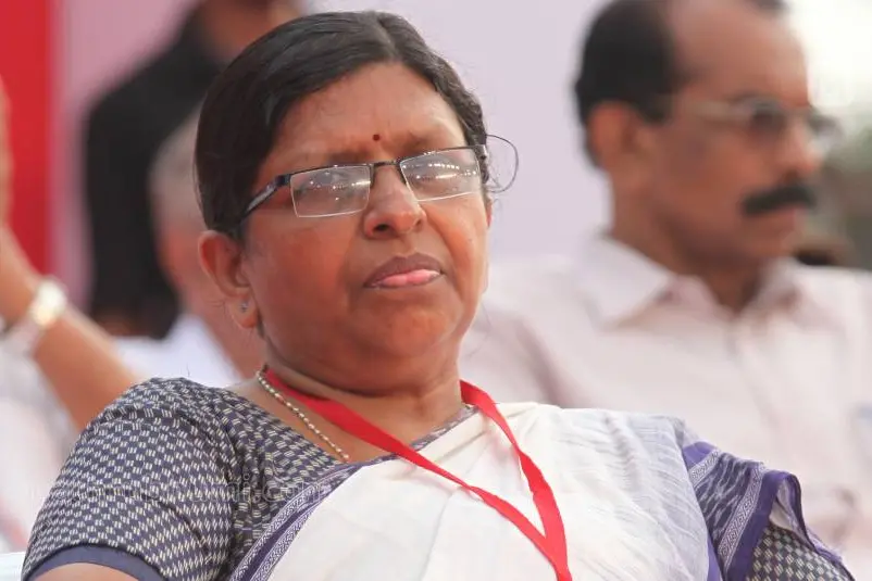 വിവാഹധൂർത്തും ആർഭാടവും നിരോധന ബിൽ നിയമസഭ പാസാക്കണം- വനിതാ കമ്മിഷൻ