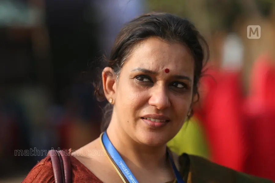 മാല പാർവതിയുടെ ചിത്രം മോർഫ് ചെയ്തെന്ന പരാതി; പോലീസ് അന്വേഷണം തുടങ്ങി