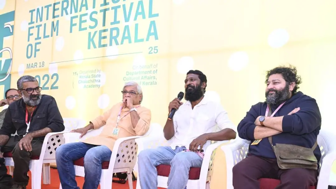 ഐ.എഫ്.എഫ്.കെ വേദിയില് വെട്രിമാരന് സംസാരിക്കുന്നു