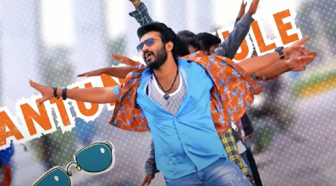 ​ഗാനരം​ഗത്തിൽ നിന്ന്