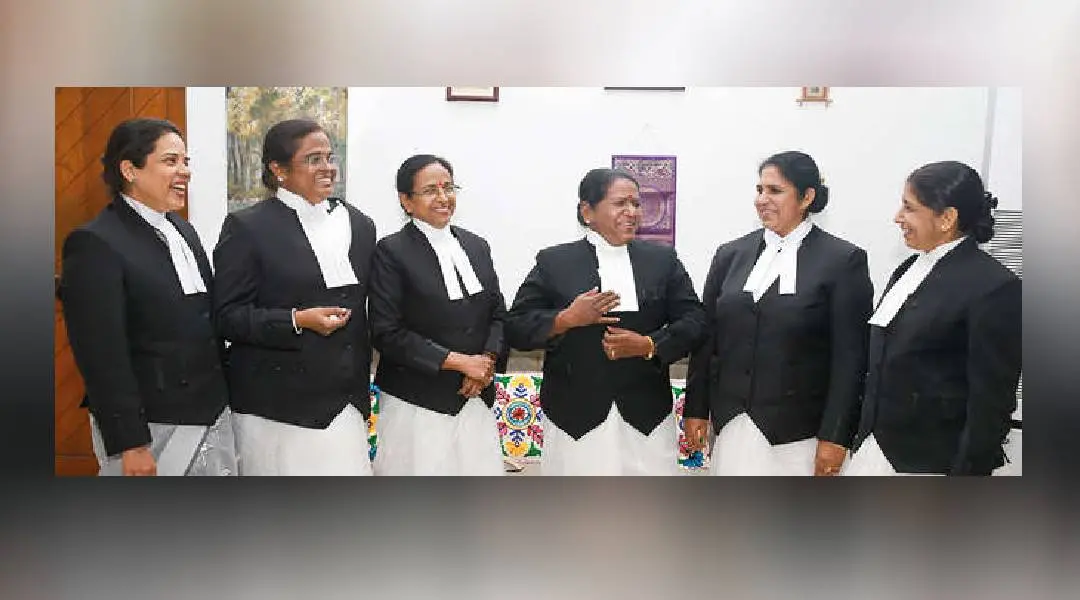 ഹൈക്കോടതിയിലെ വനിതാ ജഡ്ജിമാരായ ജസ്റ്റിസ് സി.എസ്. സുധ, ജസ്റ്റിസ് മേരി ജോസഫ്, ജസ്റ്റിസ് എം.ആർ. അനിത, ജസ്റ്റിസ് വി. ഷേർസി, ജസ്റ്റിസ് സോഫി തോമസ്, ജസ്റ്റിസ് അനു ശിവരാമൻ എന്നിവർ | ഫോട്ടോ: ബി. മുരളീകൃഷ്ണൻ