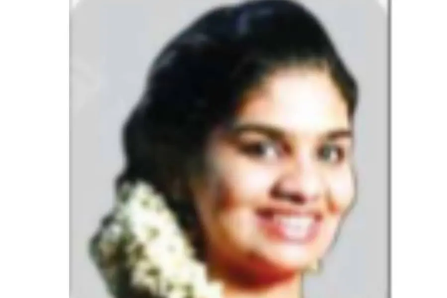 ഭര്ത്താവിനെ ഭയപ്പെടുത്താന് വിഷം കഴിച്ചു, ചികിത്സയിലായിരുന്ന ഗര്ഭിണി മരിച്ചു