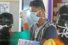 കോവിഡ് ഉയരുന്നു, ഒറ്റദിവസം കൊണ്ട് 41 ശതമാനം വർധന; പരിശോധന കൂട്ടാൻ കേന്ദ്രനിർദേശം