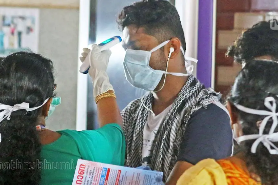 കോവിഡ് ഉയരുന്നു, ഒറ്റദിവസം കൊണ്ട് 41 ശതമാനം വർധന; പരിശോധന കൂട്ടാൻ കേന്ദ്രനിർദേശം
