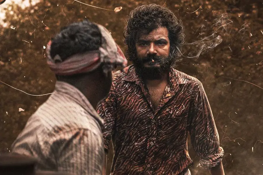 ആക്ഷൻ ഗെറ്റപ്പിൽ ശ്രീനാഥ് ഭാസി, വ്യത്യസ്തമായ ഫസ്റ്റ് ലുക്ക് പോസ്റ്റർ റിലീസുമായി ടീം 'ചട്ടമ്പി'