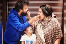'ഓ പ്രിയേ...എന്ന് ആദ്യ സിനിമയിൽ തന്നെ പാടാൻ അവസരം നൽകിയത് ദൈവത്തിന് പറ്റിയ തെറ്റല്ല'
