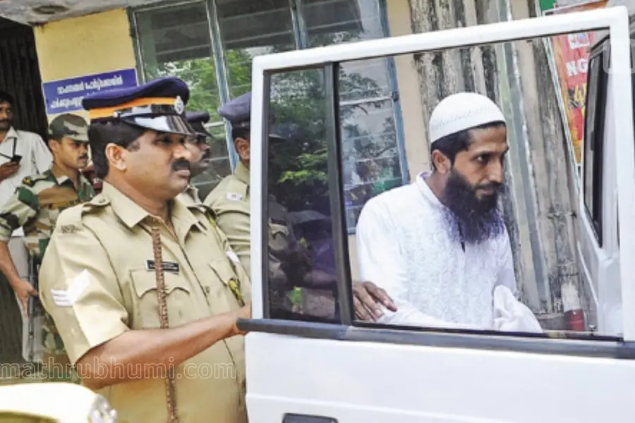 കളമശ്ശേരി ബസ് കത്തിക്കൽ, തടിയന്റവിട നസീർ അടക്കം മൂന്നു പ്രതികൾ കുറ്റസമ്മതം നടത്തി; ശിക്ഷ തിങ്കളാഴ്ച