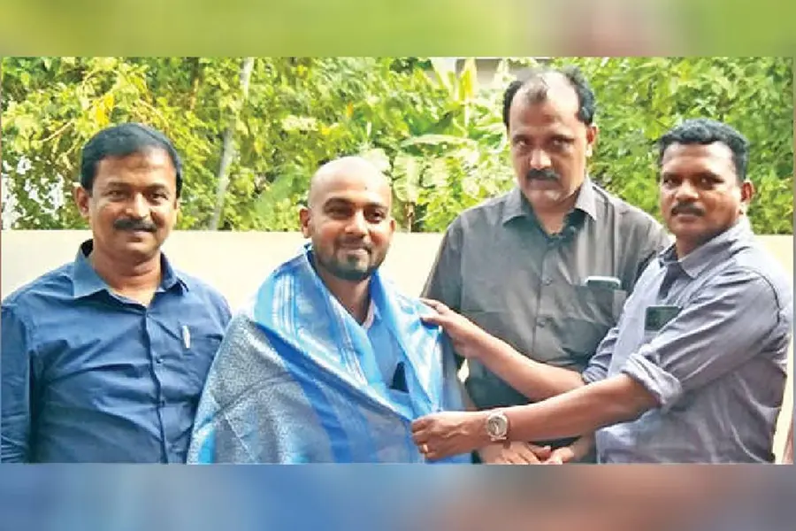 ജീവിതത്തിലിന്നുവരെ കണ്ടിട്ടില്ലാത്ത യുവാവിന് ജീവിതമേകാൻ രക്തമൂലകോശ ദാതാവായി വിഞ്ചു സലിം