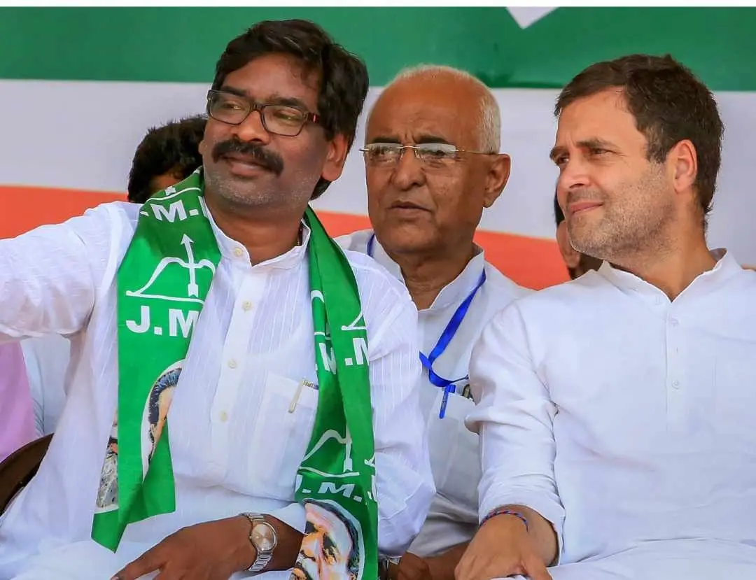 ഹേമന്ത് സോറന് രാഹുല് ഗാന്ധിക്കൊപ്പം |ഫോട്ടോ:PTI