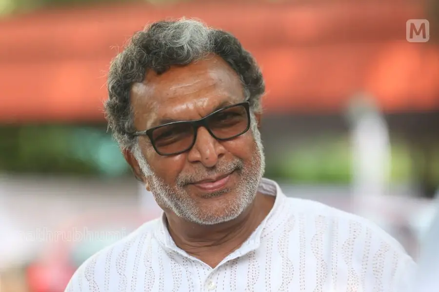 ഷൂട്ടിങ് സെറ്റിൽ അപകടം, നടൻ നാസറിന് പരിക്ക്