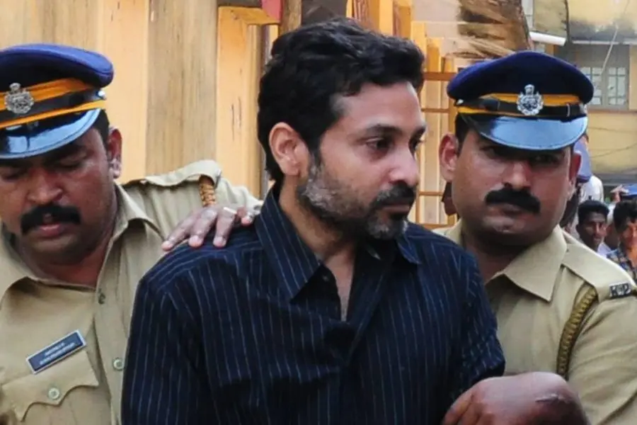 ഫ്ളാറ്റിന്റെ പോര്ച്ചില് കാര് കയറ്റാനാകുന്നില്ല; മുഹമ്മദ് നിഷാമിനെതിരേ ഉപഭോക്തൃകോടതി വിധി
