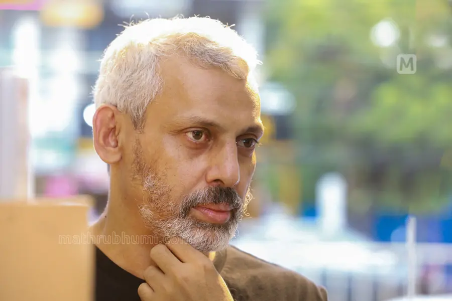 'ജീവിതത്തിലാണ് പൊളിറ്റിക്കല് കറക്ട്നസ് വേണ്ടത്, കലയിലല്ല '