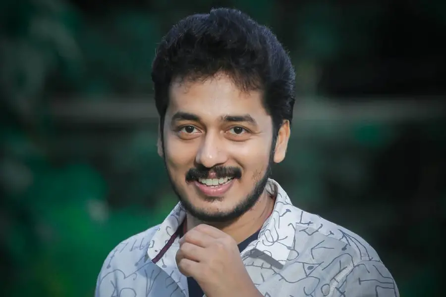 കാർത്തിക് ശങ്കർ നായകനാവുന്നു, 'സമം' ആരംഭിക്കുന്നു