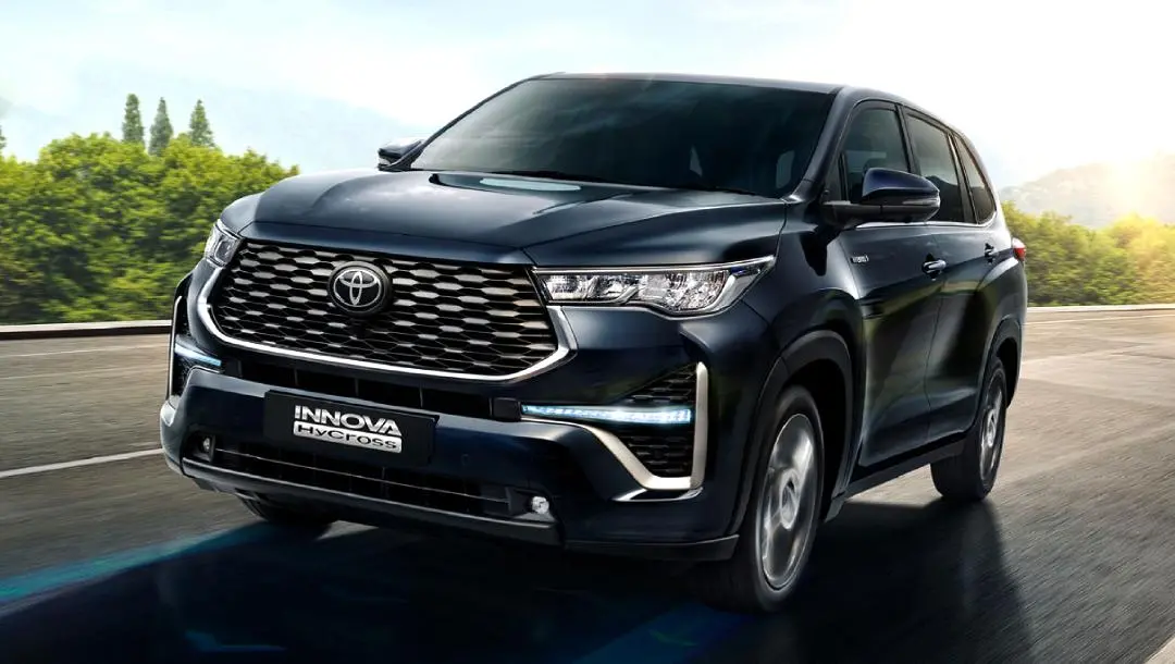 ടൊയോട്ട ഇന്നോവ ഹൈക്രോസ് | Photo: Toyota