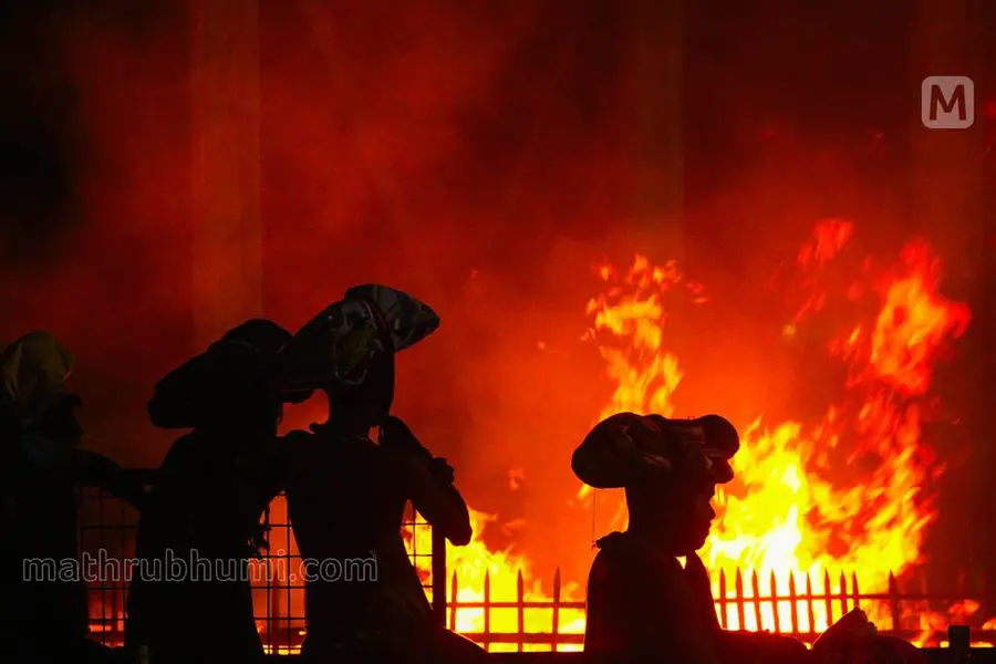 ശബരിമല തീർഥാടനം; മലകയറ്റം കരുതലോടെയാക്കാൻ ആരോഗ്യകാര്യത്തിൽ തയ്യാറെടുപ്പുകൾ തുടങ്ങാം