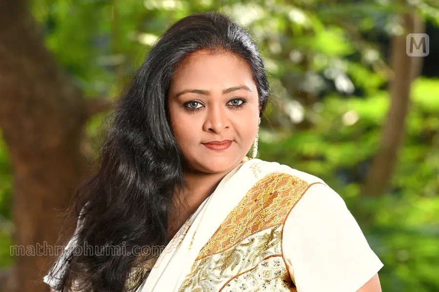 ചിലയിടങ്ങളിൽ നിന്ന് കിട്ടുന്നത് അവഗണന, ഇരുപതുവർഷംമുമ്പ് കണ്ട കേരളമല്ലിത് -ഷക്കീല