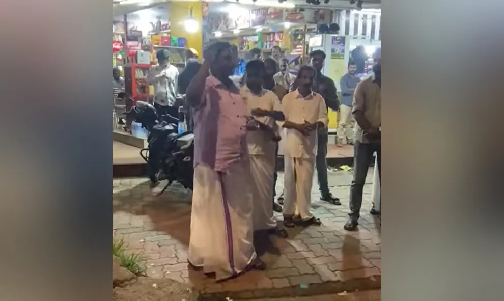 Photo: Screengrab | Video shared by facebook.com/rojimjohn