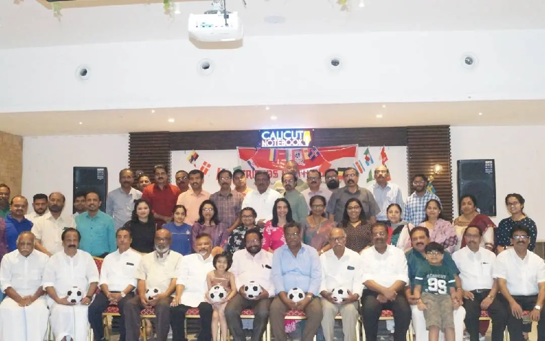തിരുവല്ലയില് നിന്നും ഖത്തറില് എത്തിയവര്ക്ക് ഫ്രണ്ട്സ് ഓഫ് തിരുവല്ലാ ഖത്തര് ചാപ്റ്റര്(ഫോട്ടാ) സ്വീകരണം നല്കുന്നു