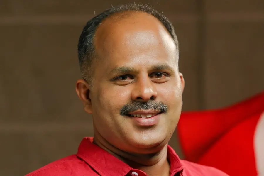 യുഡിഎഫിന്റെ പോലീസല്ല പിണറായിയുടെ പോലീസ്, പ്രതി യുഡിഎഫെന്ന് തെളിഞ്ഞാല് തള്ളിപ്പറയുമോ?-കെ.വി സുമേഷ്