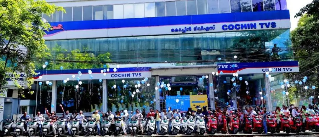 ഐക്യൂബ് മെഗാ ഡെലിവറിയുടെ ഭാഗമായി നല്കിയ സ്കൂട്ടറുകള് | Photo: TVS
