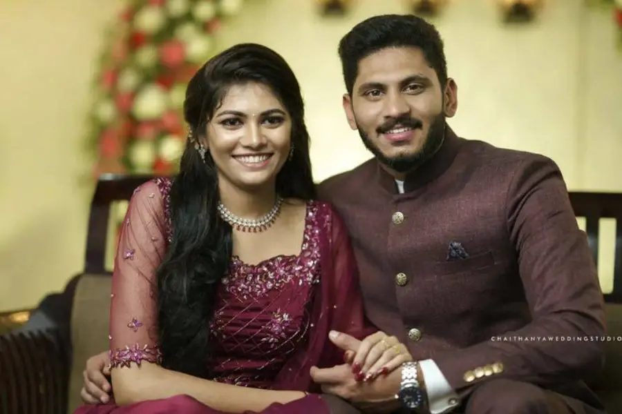 മലയാളി ക്രിക്കറ്റ് താരം ബേസില്‍ തമ്പി വിവാഹിതനായി