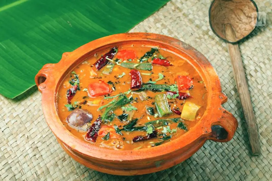 ഊണിനൊപ്പം നാടന് രുചി, ചേമ്പിന്തട സാമ്പാര്