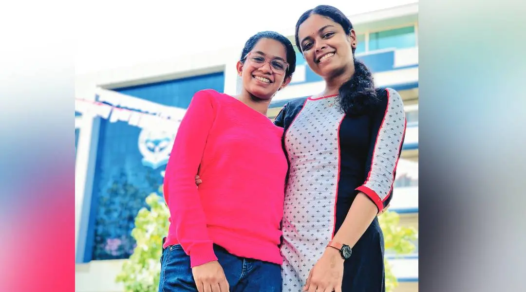 സി.എസ്. ഗായത്രി, കാവ്യാ ഷിബു