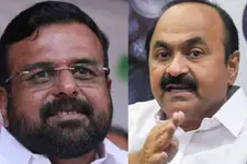 സത്യത്തില്‍ ഊതിവീര്‍പ്പിച്ച ബലൂണ്‍ വി.ഡി സതീശനാണ്, തരൂര്‍ വരുന്നതില്‍ ഭയം- കെ.പി അനില്‍കുമാര്‍
