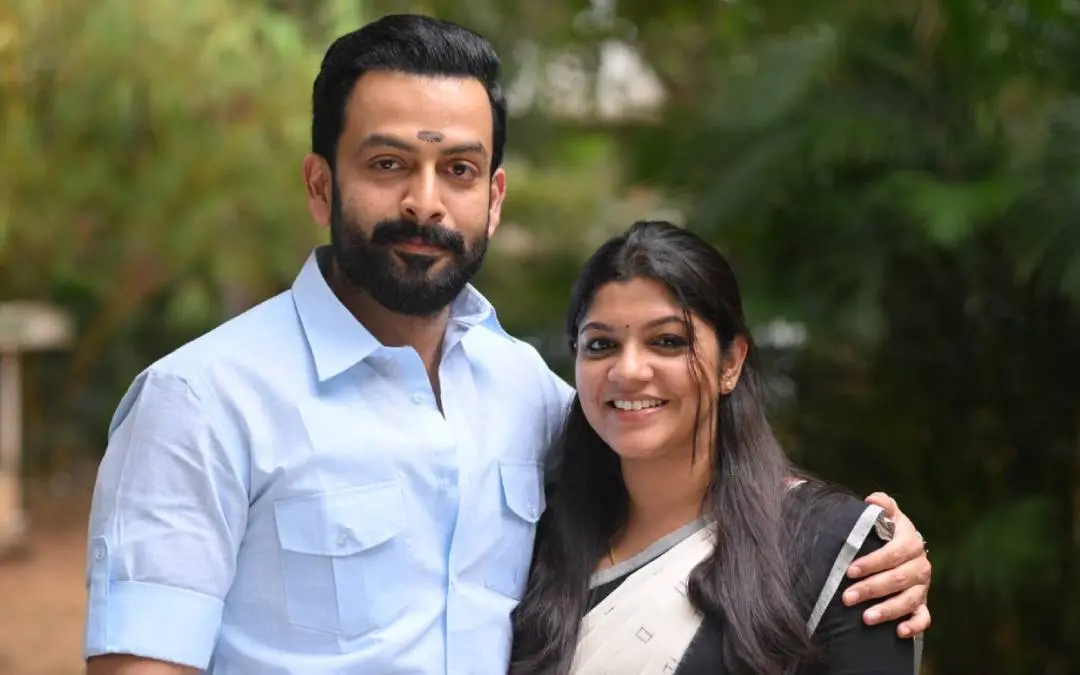 കാപ്പ സിനിമാസെറ്റില്‍ പൃഥ്വിരാജും അപര്‍ണ ബാലമുരളിയും
