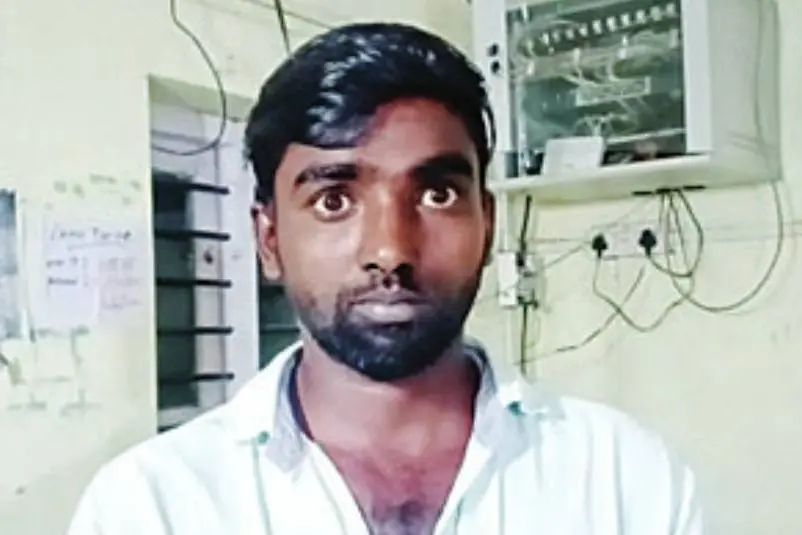 ഓണ്‍ലൈന്‍ റമ്മികളിച്ച് വീടുപണിക്കുള്ള പണം നഷ്ടപ്പെടുത്തി; പിന്നാലെ മോഷണത്തിനിറങ്ങിയ യുവാവ് പിടിയില്‍