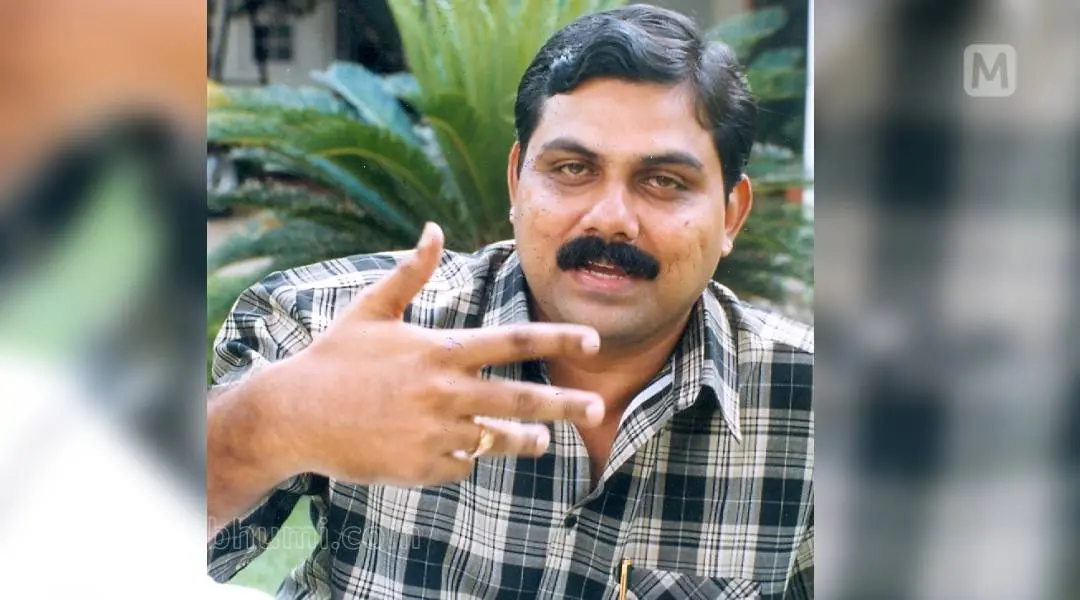 സതീഷ് ബാബു പയ്യന്നൂർ