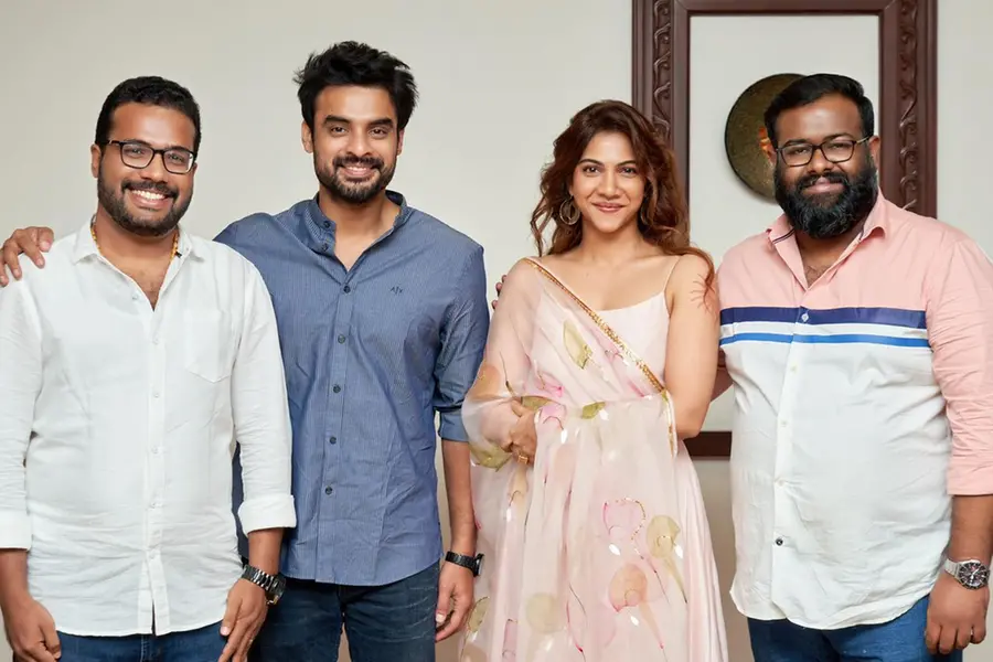 കുറ്റാന്വേഷണത്തിന് ശേഷം ഹൈ വോൾട്ടേജ് ആക്ഷൻ; ഐഡന്റിറ്റിയുമായി ടോവിനോയും അഖിൽ പോളും