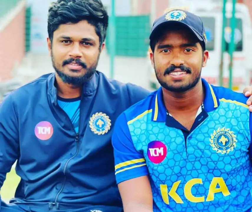 സഞ്ജു സാംസണൊപ്പം അബ്ദുല് ബാസിത് | Photo: KCA