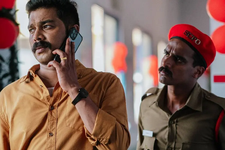 പി.വൈ രജിസ്ട്രേഷന് ചെയ്യാനിത് മെഴ്സിഡസോ ലാന്ഡോ ലോവറോ അല്ലല്ലോ? 1744 വൈറ്റ് ഓള്ട്ടോ ട്രെയിലര്