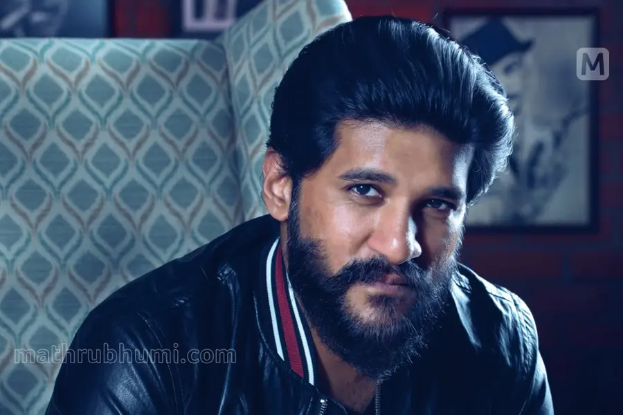 പിഎസ് 1-ൽ നിന്ന് എന്റെ രംഗങ്ങൾ ഒഴിവാക്കി, പാടിയ ബോളിവുഡ് ഗാനം വേറൊരാൾക്ക് നൽകി-വിജയ് യേശുദാസ്