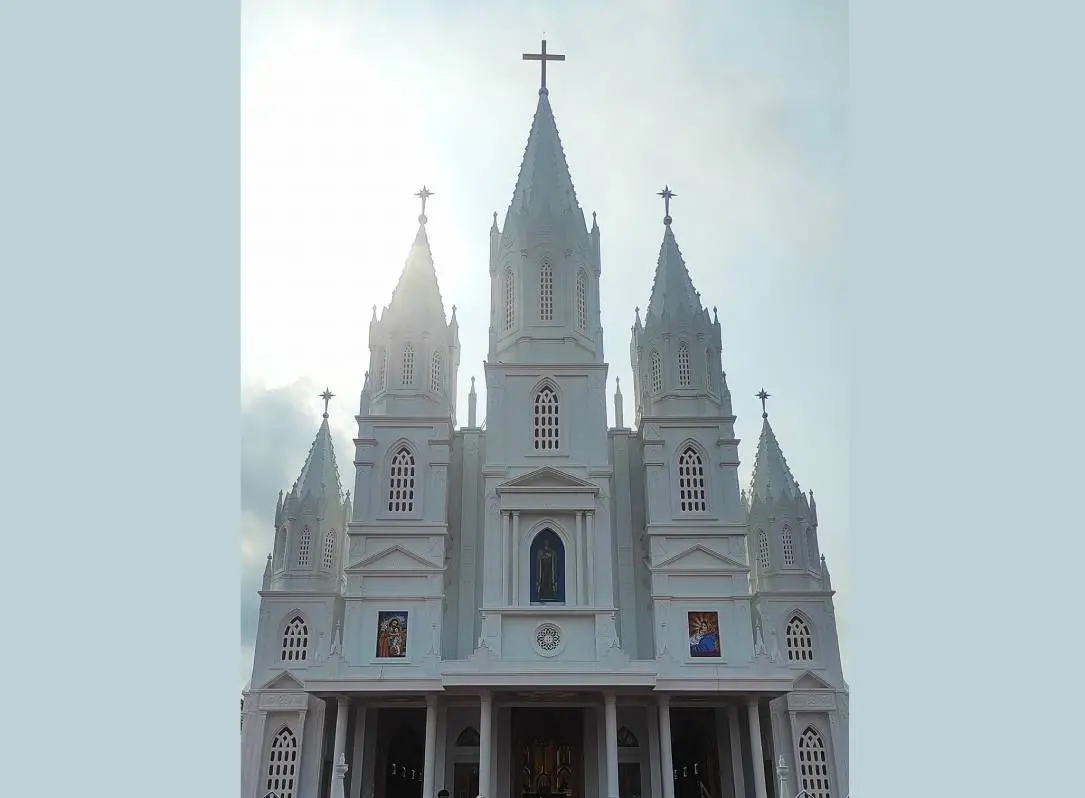 പൂമല ലിറ്റില് ഫ്ളവര് പള്ളി