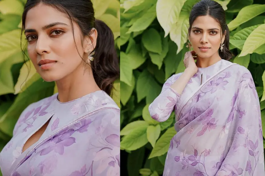 ഫ്ളോറല് സാരിയില് അതിമനോഹരിയായി മാളവിക മോഹനൻ